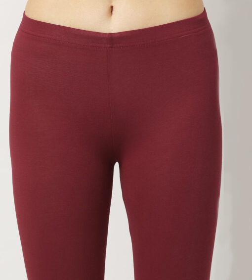 Women Lycra Ankle Fit Leggings Maroon